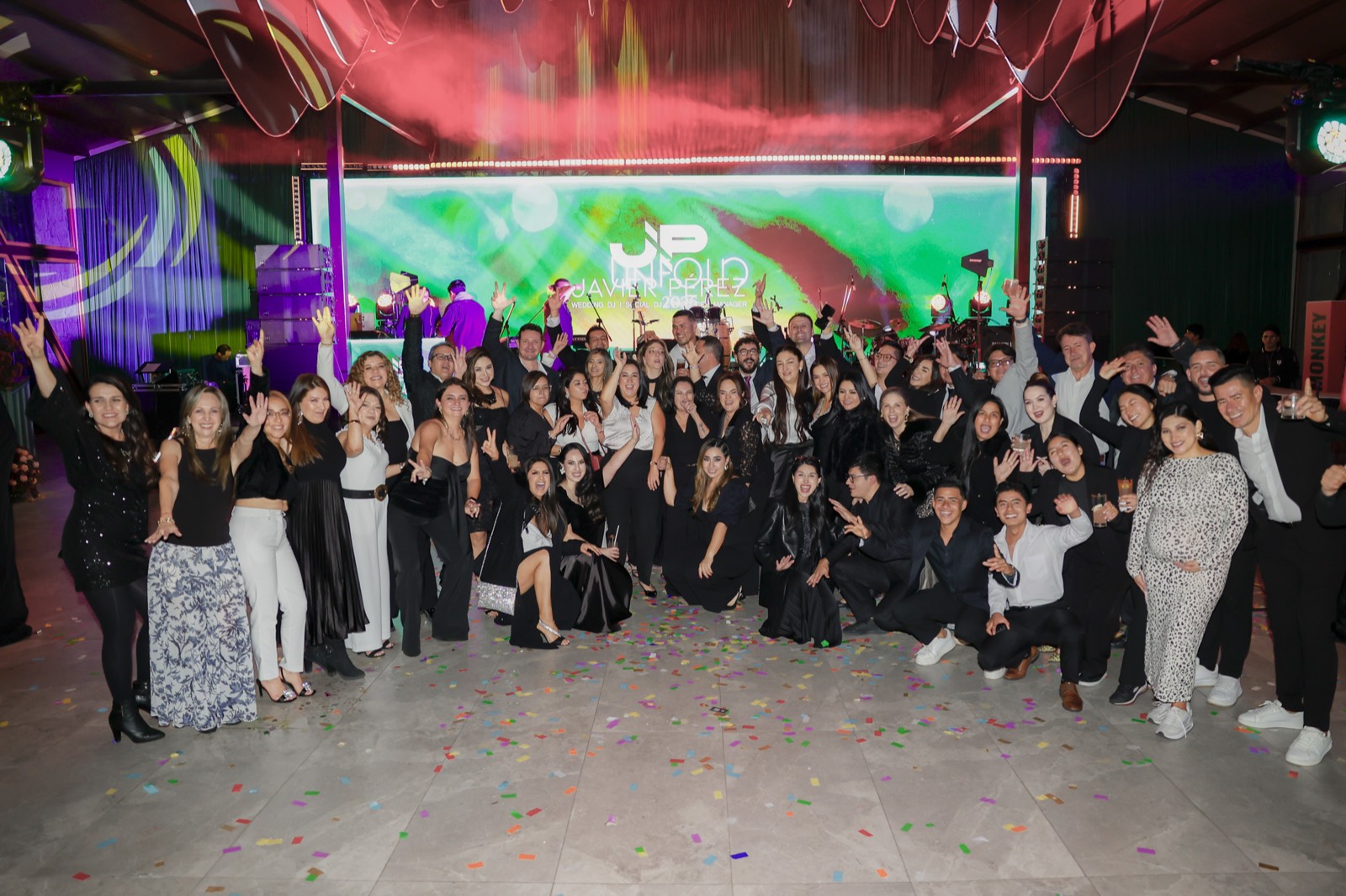 Gran foto grupal de todos los invitados de UNFOLD