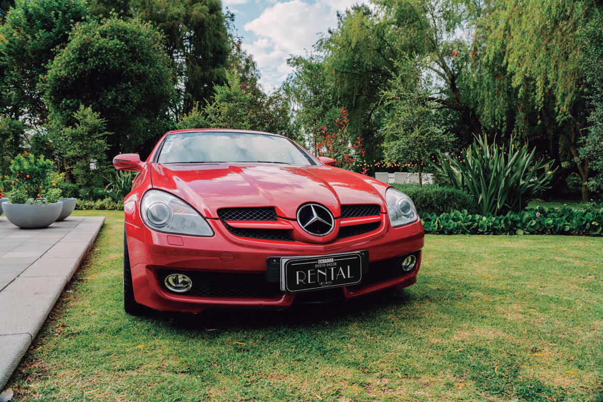 Mercedes rental de lujo en Villa Pietra